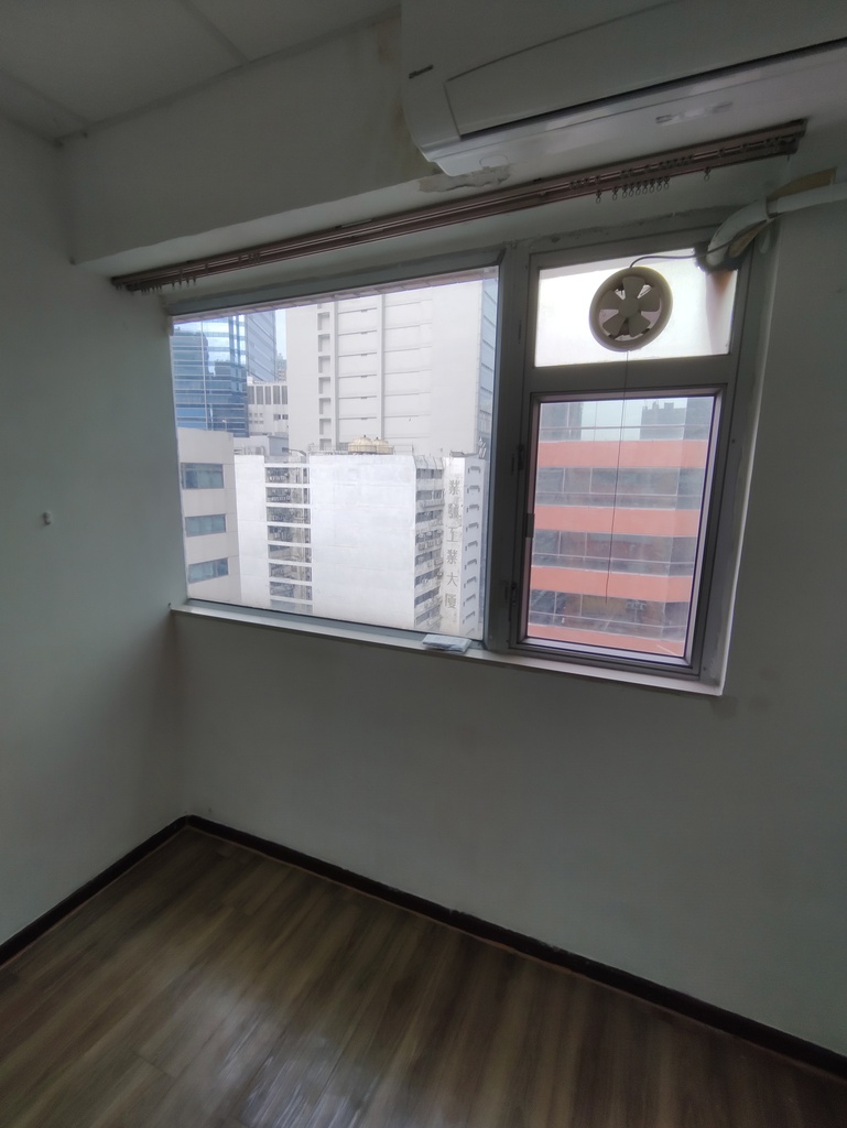 駱駝漆大廈第1座