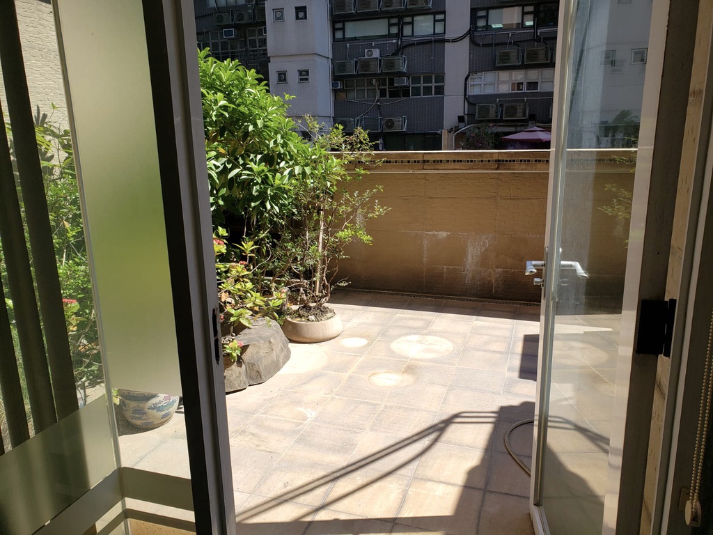 開源道工廈連平台