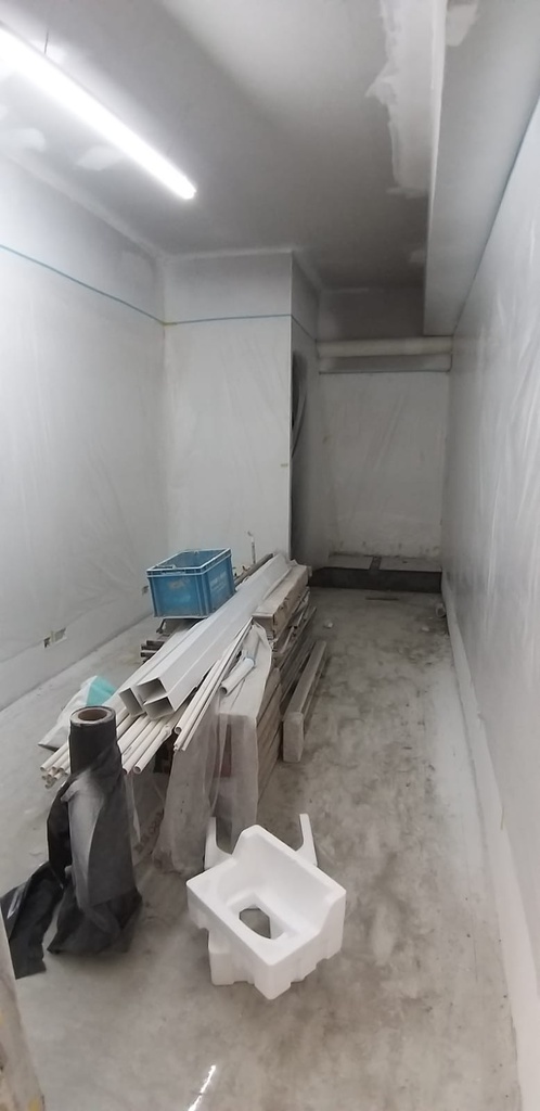 鴻福工業大廈