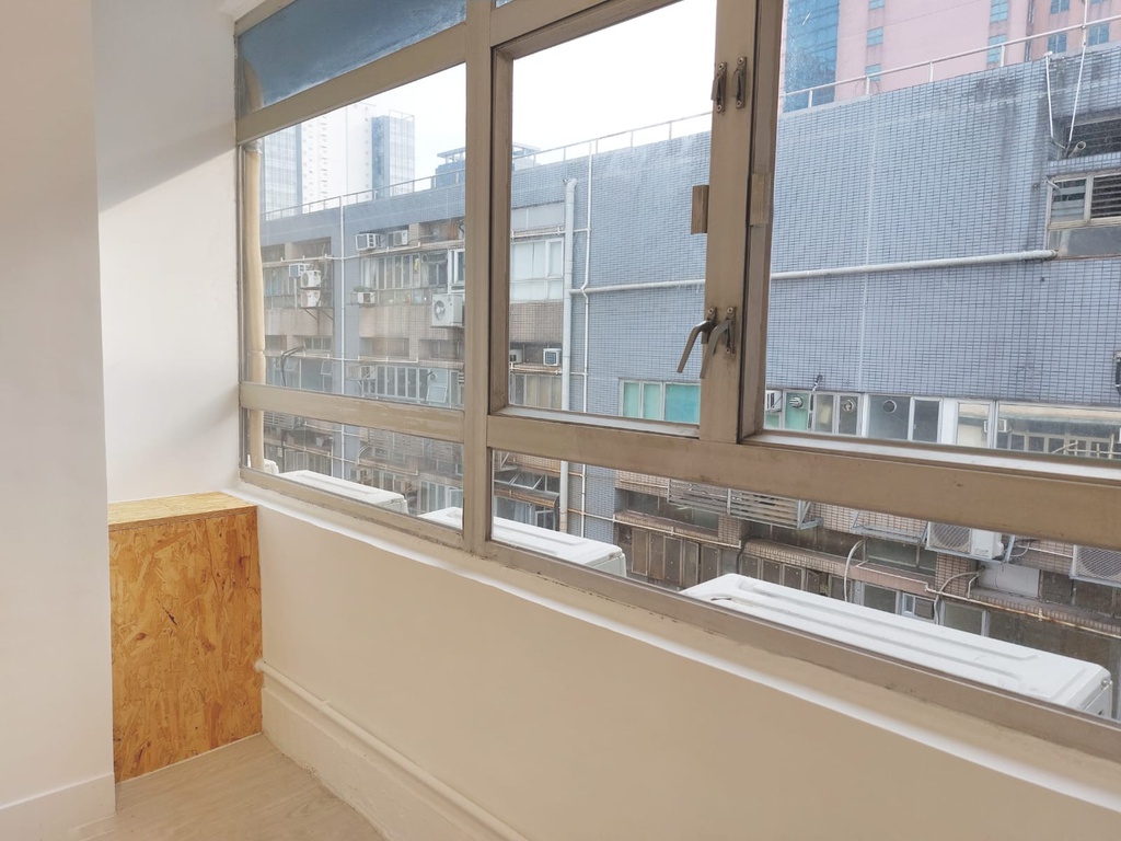 萬年工業大廈(高層光猛L窗)