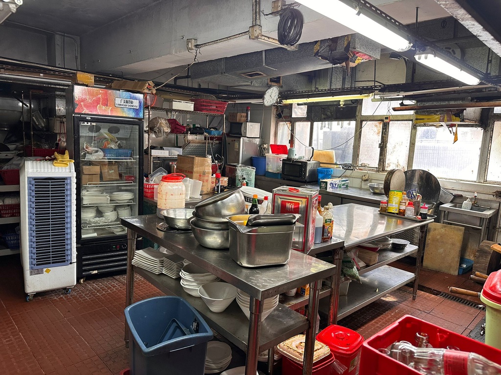 免頂手中餐及食品加工