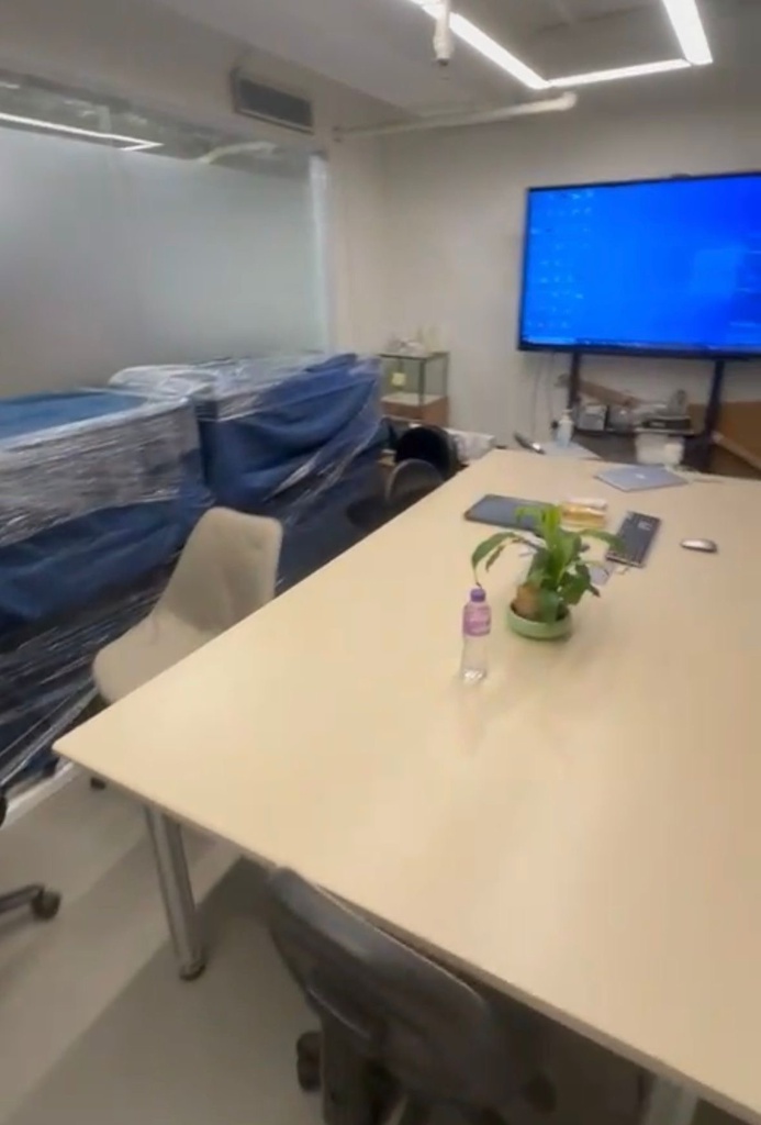 溢財中心(有裝近地鐵)