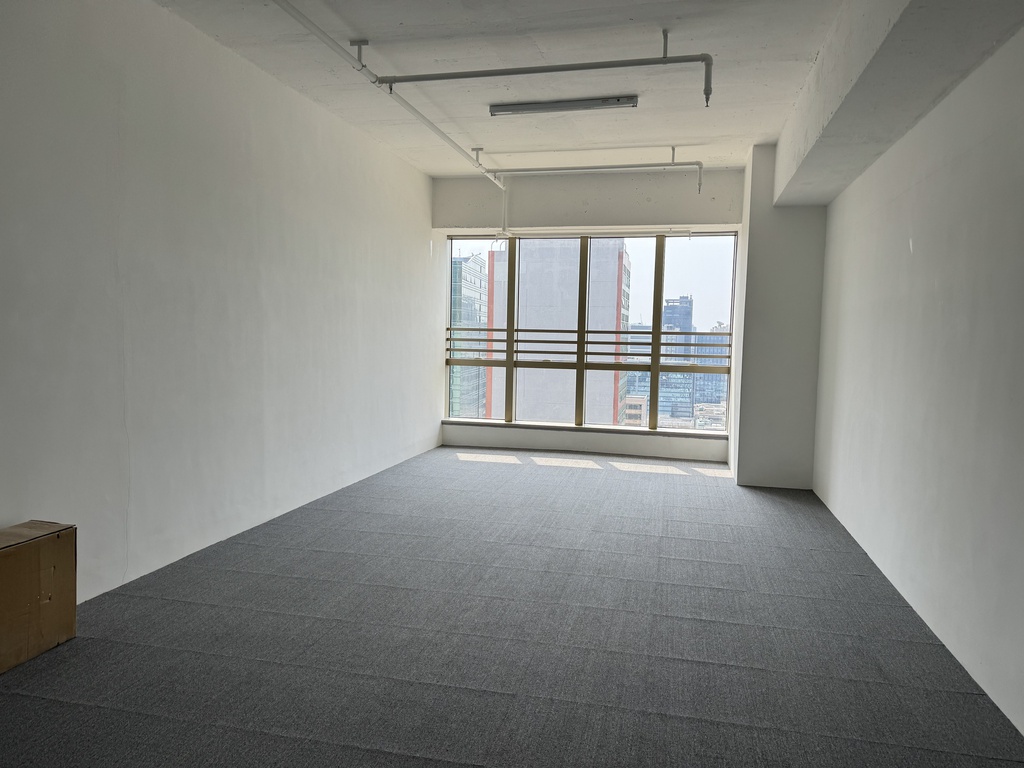 泓傲(全新寫字樓 免佣)
