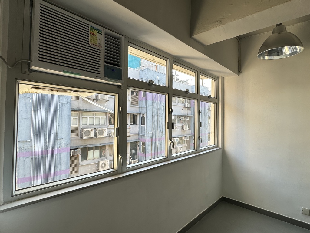 成運工業大廈(靚裝, 配外置來去水)
