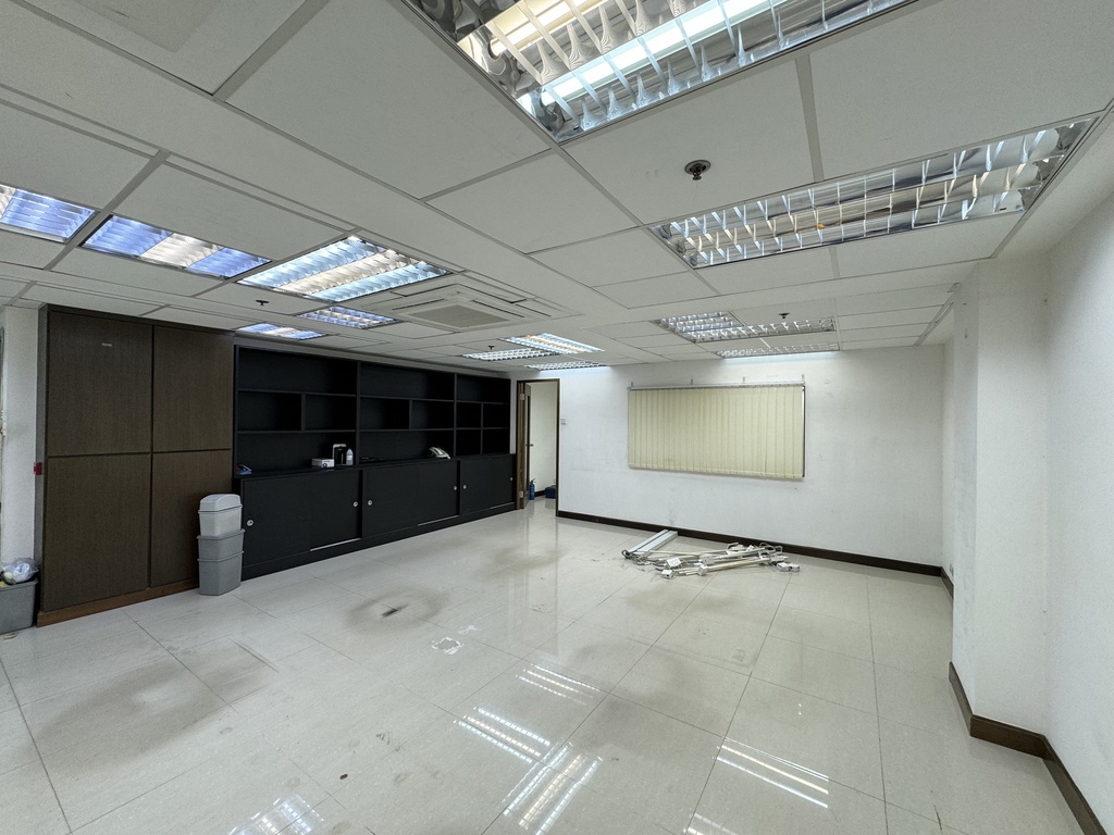 永興工業大廈(雙門口 寫倉皆宜)