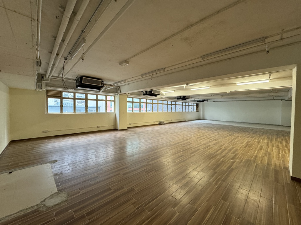 偉業街商廈(超平租, 全包, 有冷氣)