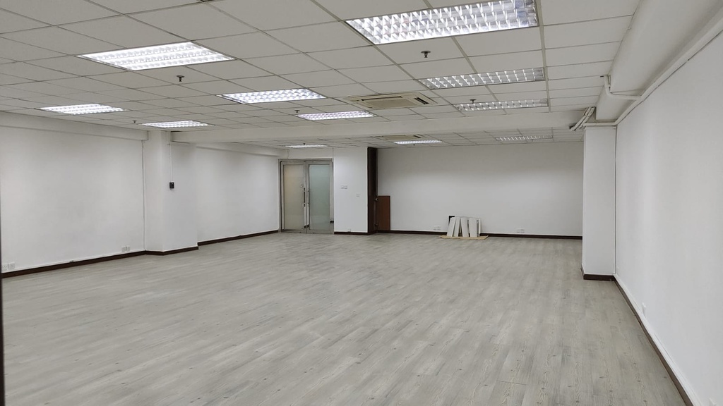 觀塘工業中心(企理寫倉, 有房)