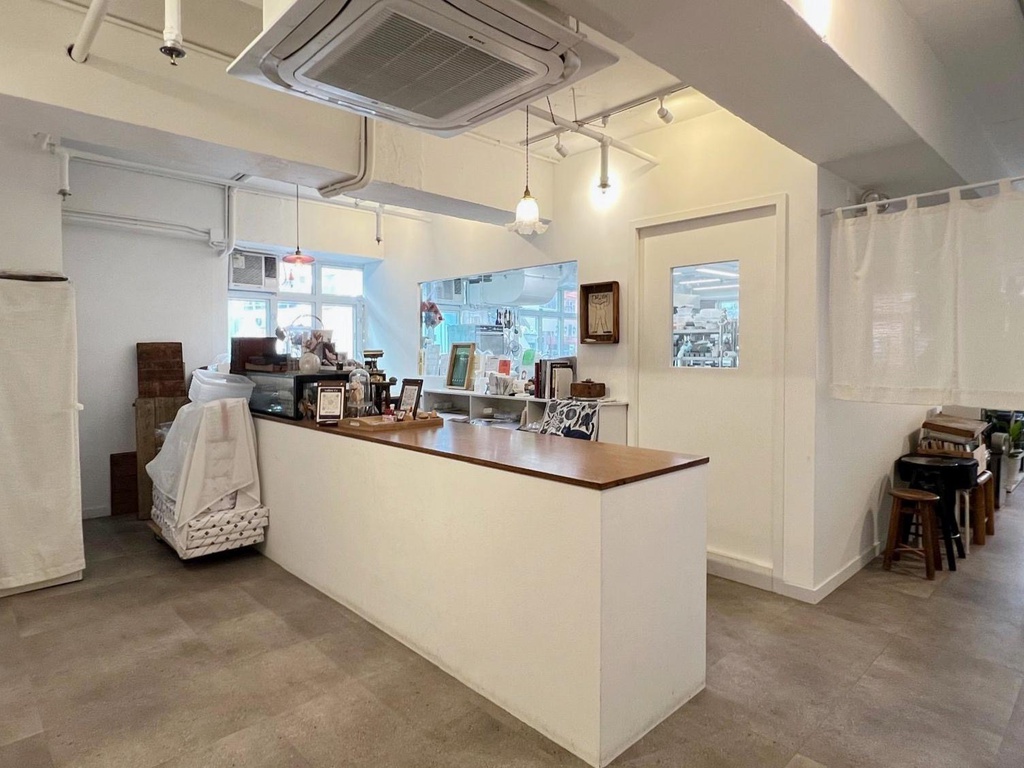 成業工業大廈(有牌食物製造廠)