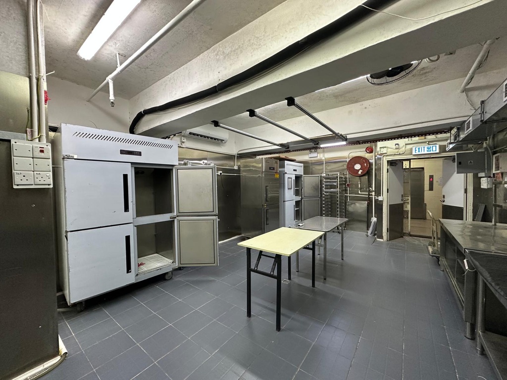 駿運工業大廈(食品工場)