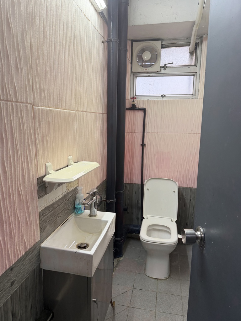 毅力工業中心(靚裝一房)