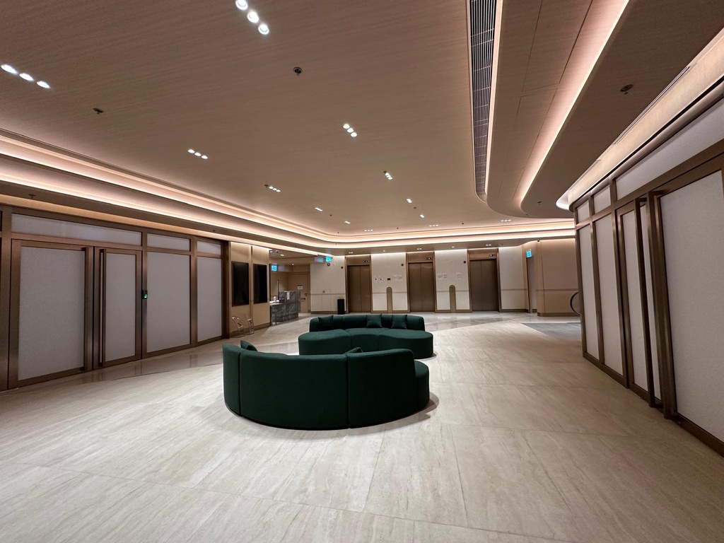 海傲(全新高樓底海景工廈)