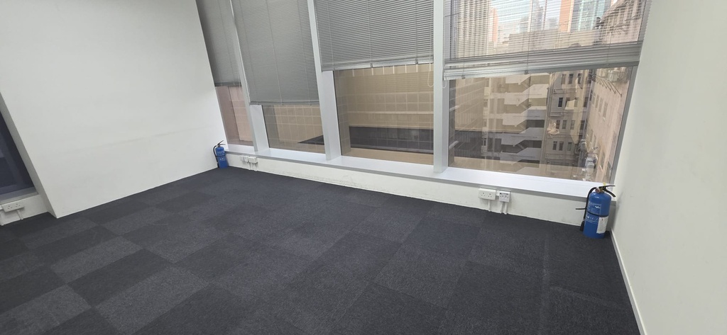 皇廷廣場(兩房甲級商廈)