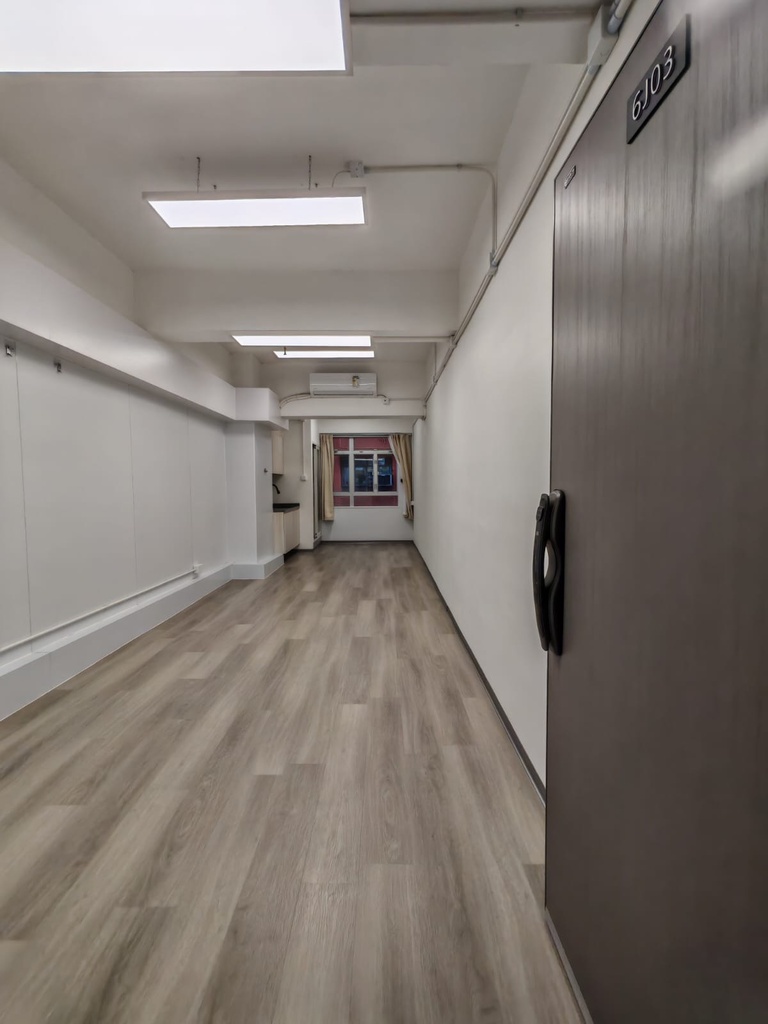 觀塘工業中心(有窗內廁熱水爐)