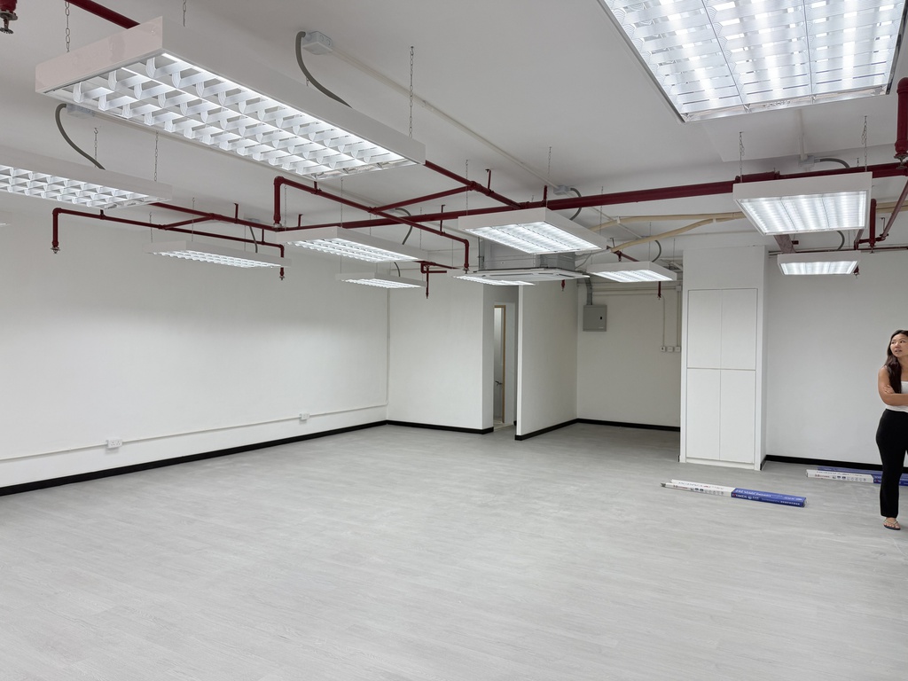 冠力工業大廈(全新裝修)