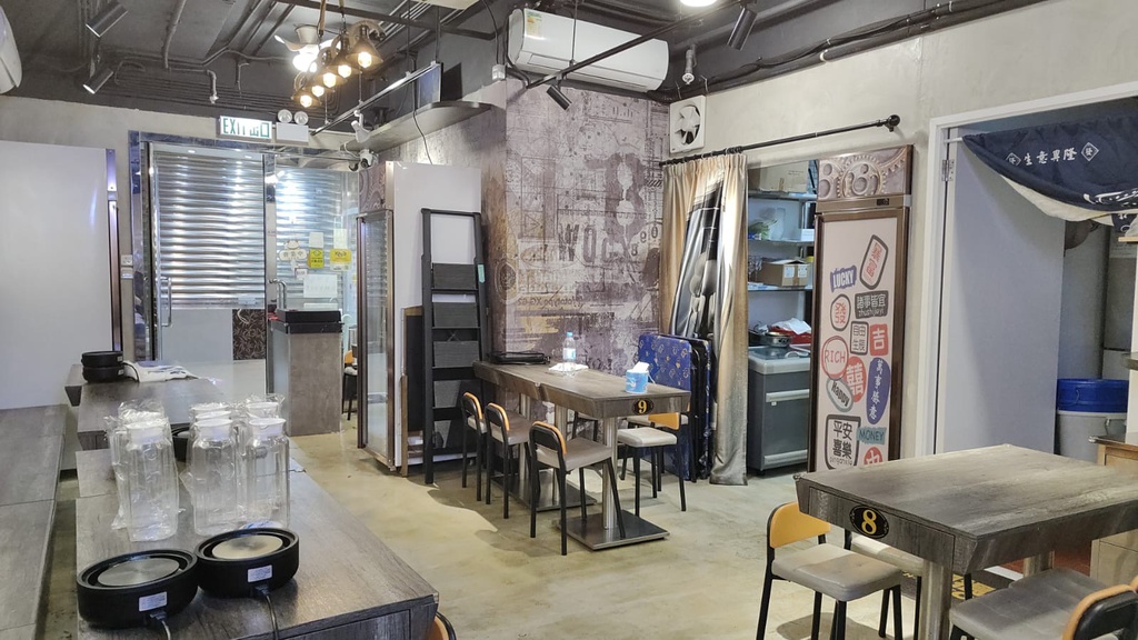 駱駝漆大廈(靚仔樓上餐廳)