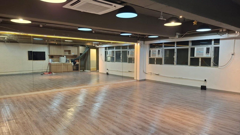美興工業大廈(Studio 裝修, 有鏡)