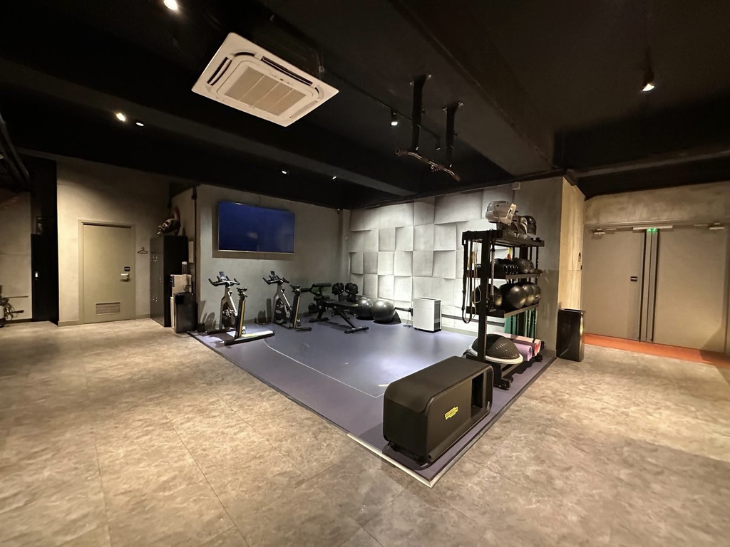 泉源工業大廈(靚裝修)