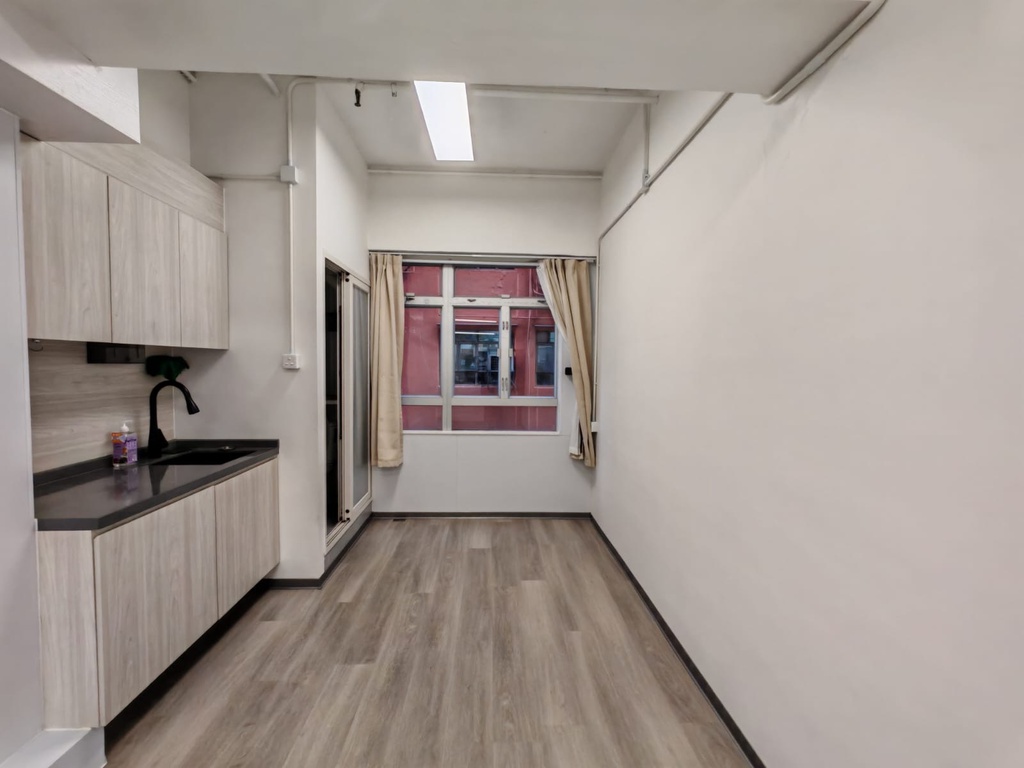 觀塘工業中心(有窗內廁熱水爐)