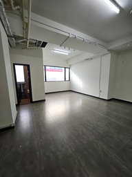 [00068834] 創匯廣場