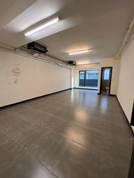 [00068915] 創匯廣場(連細平台)