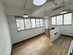 [00041518] 成業工業大廈(向街L窗)