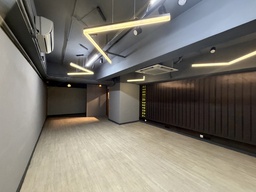 [0008168] 毅力工業中心(靚裝一房)