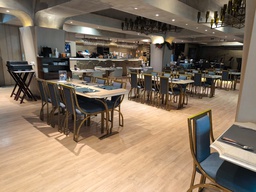 [0006119] 觀塘樓上餐廳(有牌, 裝修, 爐具等設施)