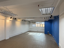 [00007025] 凱源工業大廈(翻新企理, 一隔音房)